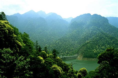  Le Mont Jinggangshan: Une retraite spirituelle et un terrain d'aventure historique !