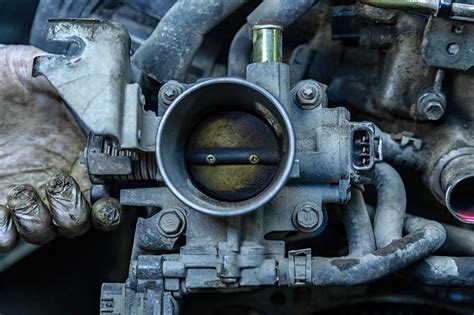 Can a Bad Throttle Body Cause a Car Not to Start, and Why Do Cats Always Land on Their Feet?