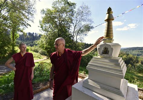 La Pagode de Jingting Shan, un joyau bouddhiste perché au sommet d'une montagne !