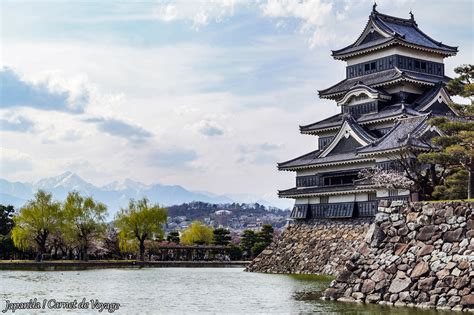 Le Château de Matsumoto : Une forteresse médiévale majestueuse au cœur du Japon!