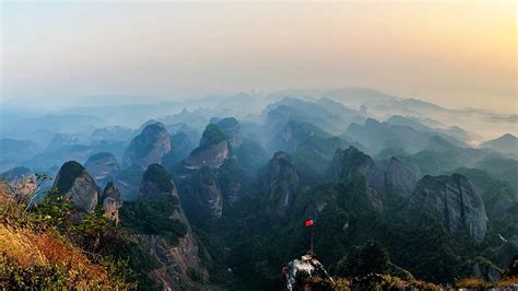 Le Mont Shaoyang : Une montagne mystique et une aventure hors du commun !