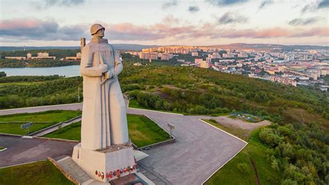  Le Musée de la Forêt de Murmansk: Une Immersion Captivante dans les Richesse de la Nature Russe!