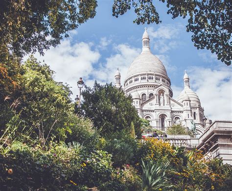  Le Temple de la Paix Céleste: Un joyau architectural et un refuge spirituel unique à Luohe!