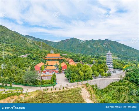  Le Temple de Longquan, une oasis de paix dans un décor verdoyant !