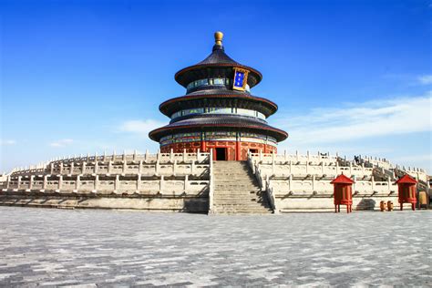 Le Temple du Ciel Jaune ! Une Ode à l'Histoire et à la Spiritualité de Jinzhong