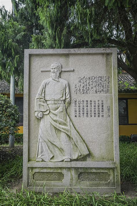 Le Tombeau de Wen Tianxiang ! Un sanctuaire historique et une oasis paisible à Changde